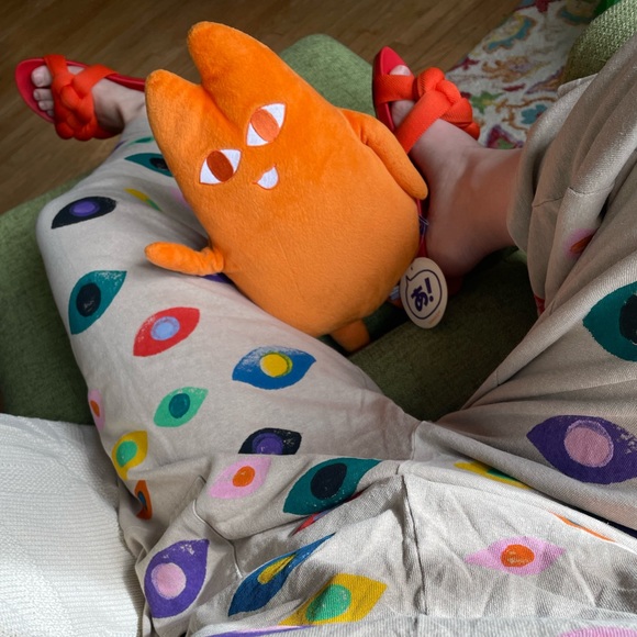 Meet your Posher, Jessica - Picture 1 of 1